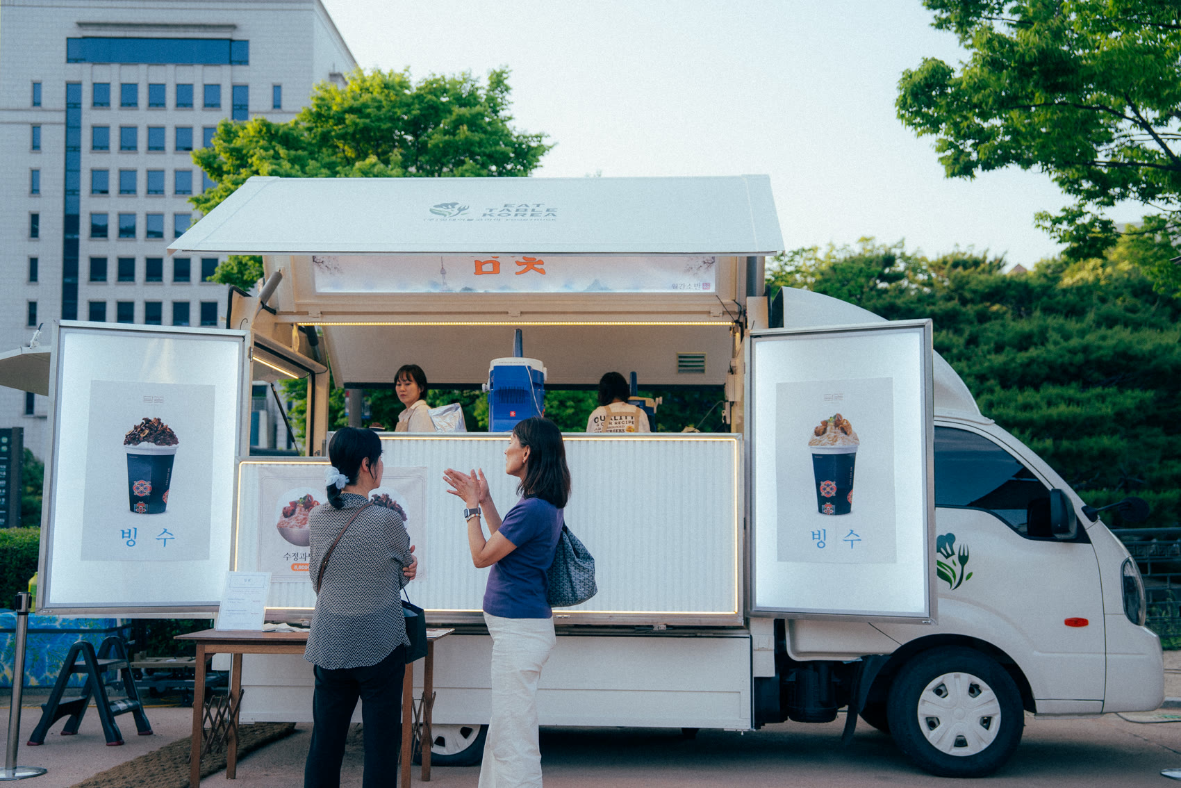 FOODTRUCK1 렌탈 푸드트럭 — 월간소반 현장